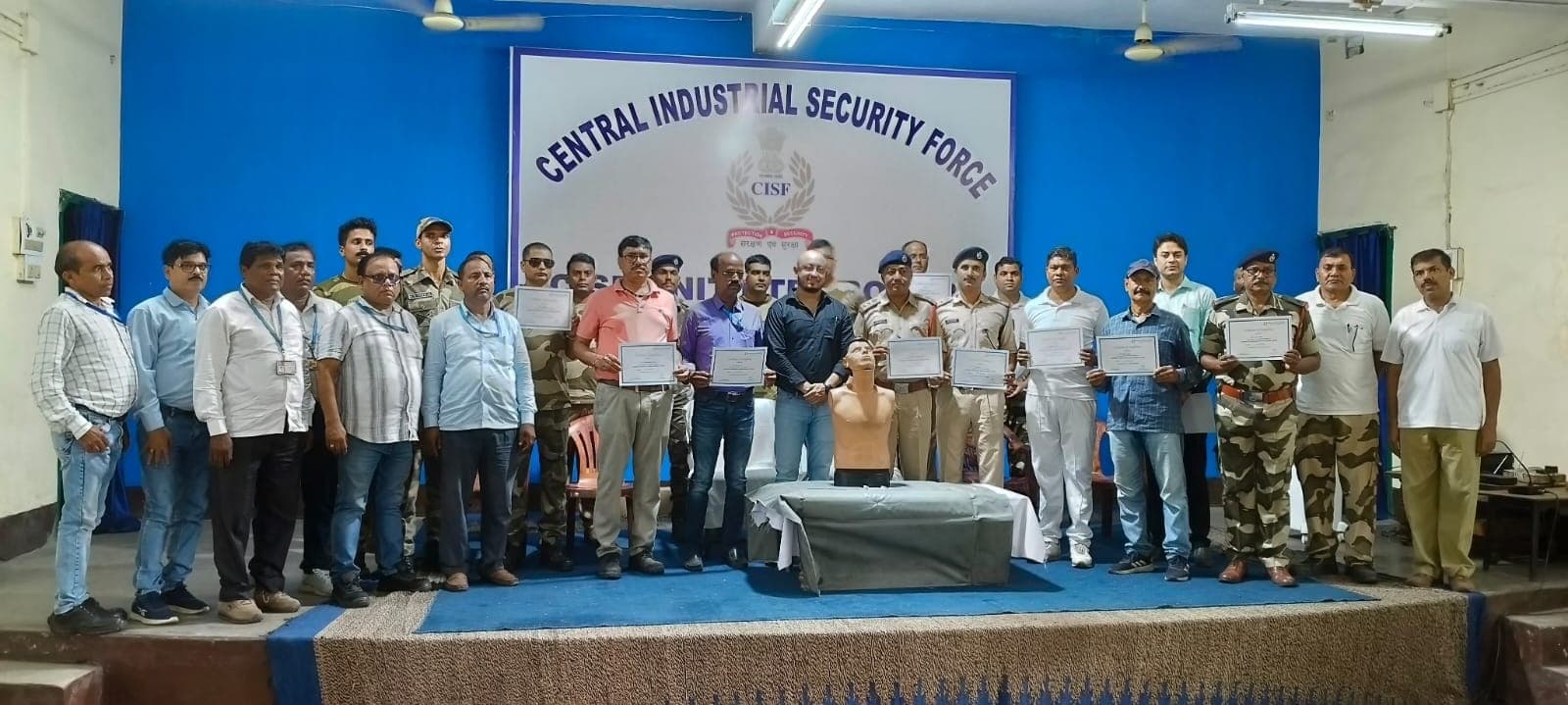 Bokaro News : सीआइएसएफ जवानों को दिया गया सीपीआर का प्रशिक्षण
