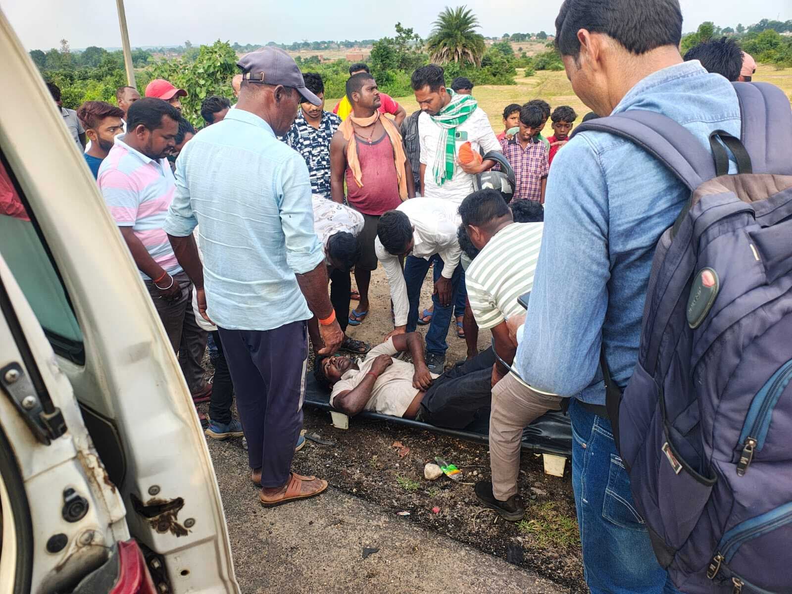 Giridih News :सड़क दुर्घटना में एक घायल