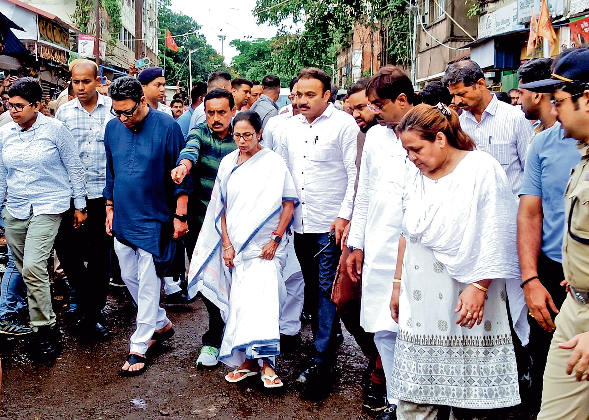 अग्निकांड से प्रभावित व्यवसायियों की मदद करने का सीएम ने किया एलान