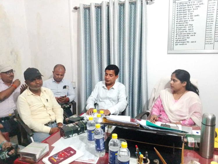 Samastipur : बाढ़ पूर्व तैयारी में जुटा अंचल प्रशासन