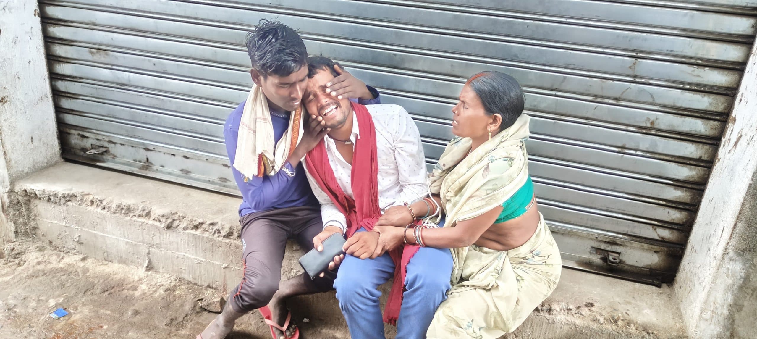 महिला की मौत के बाद परिजनों ने निजी हॉस्पिटल में किया हंगामा