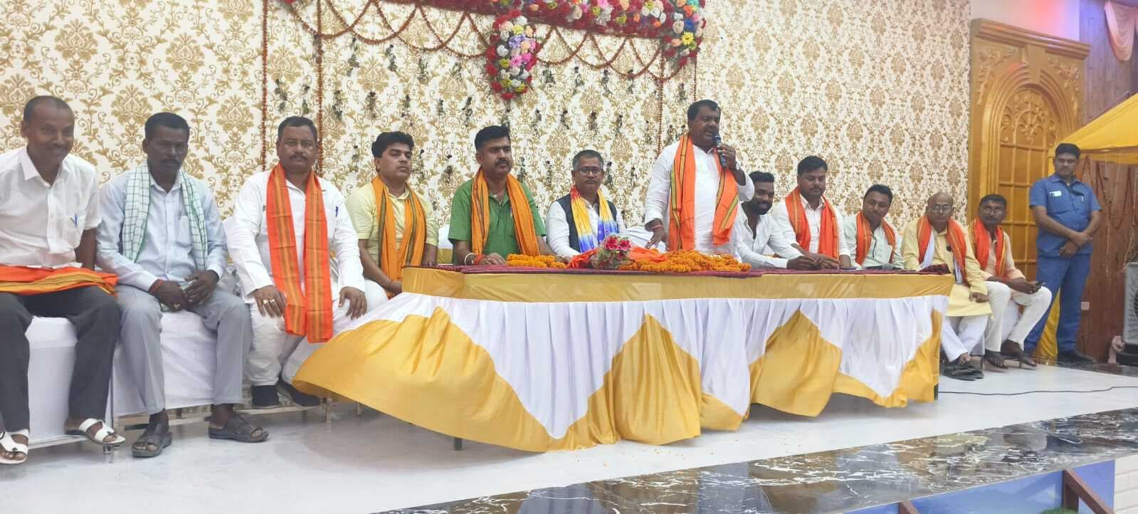 Motihari: मत्स्य आयोग के अध्यक्ष का हुआ अभिनंदन