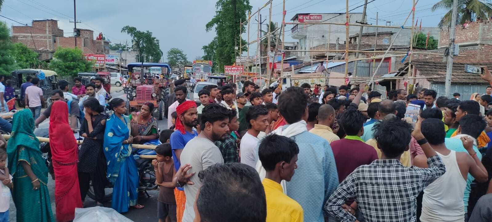 वाहन के धक्के से जख्मी महिला की हुई मौत