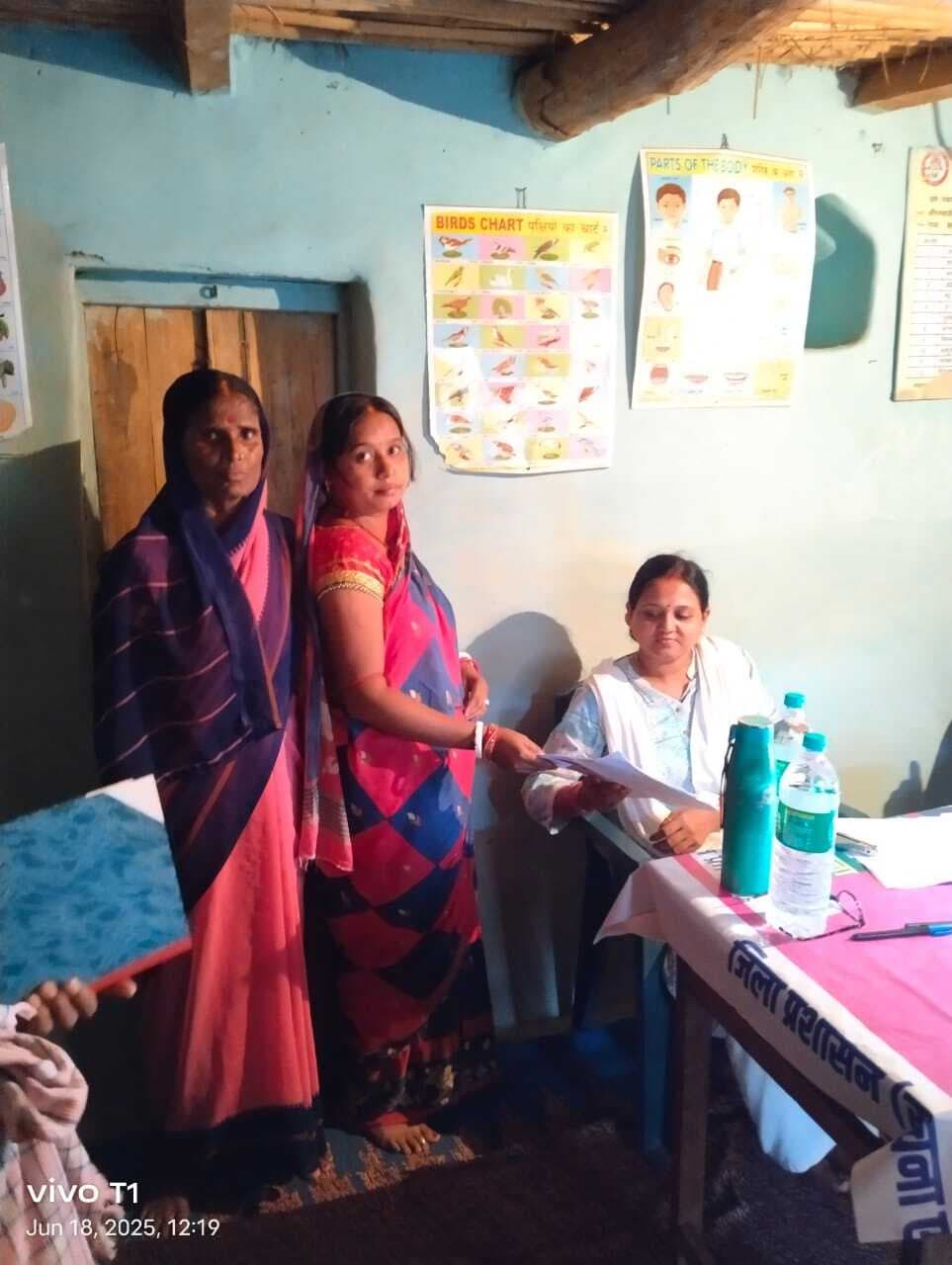 हरनादह आंगनबाड़ी केंद्र की सहायिका बनीं कविता