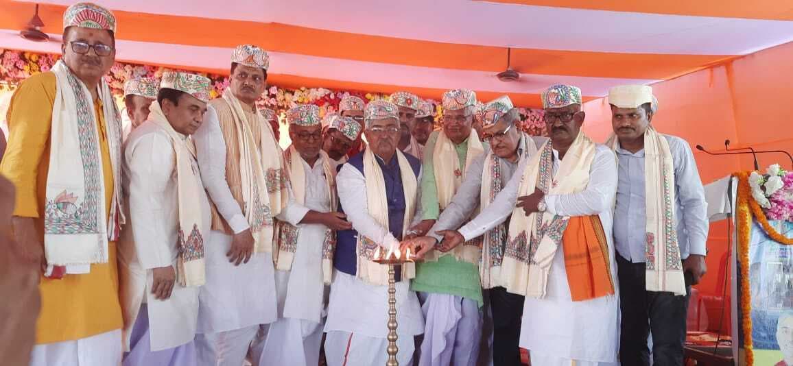 Madhubani News : बेनीपट्टी में नवनिर्मित विद्यापति टॉवर, संग्रहालय एवं उद्यान का विधायक ने किया लोकार्पण