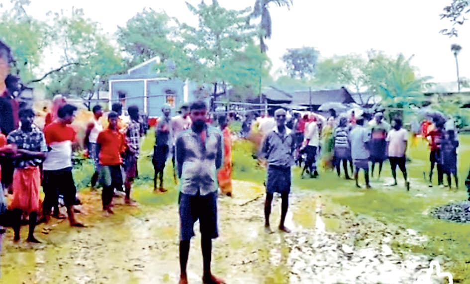 बांकुड़ा : नाबालिग से रेप व मर्डर के संदिग्ध की भीड़ की पिटाई के बाद अस्पताल में हुई मौत