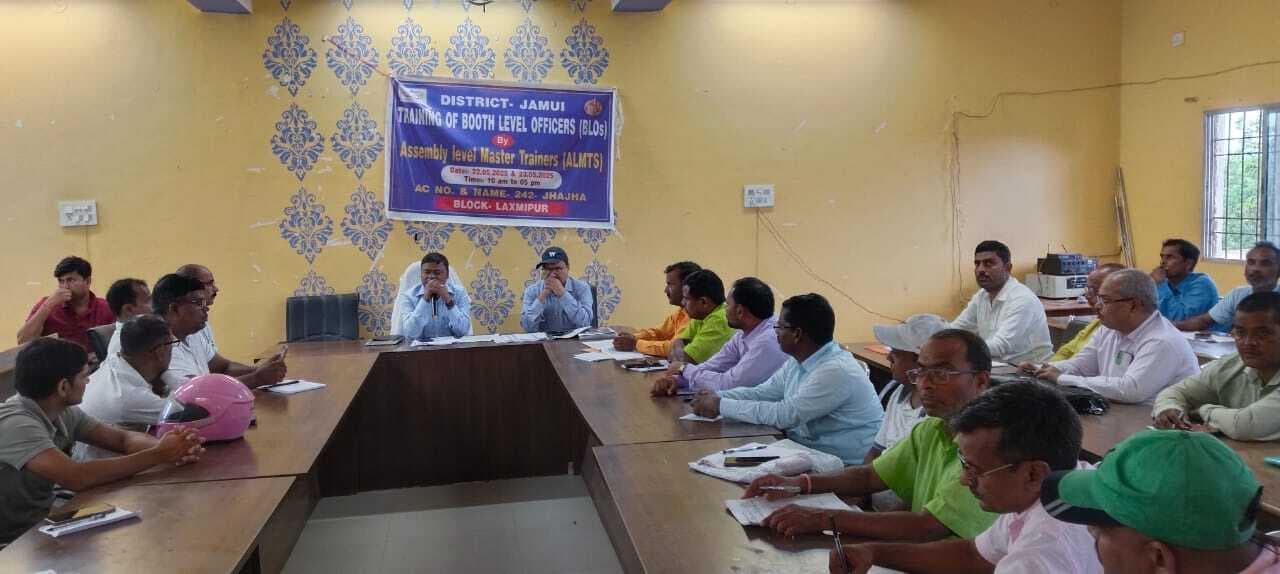 मतदान प्रतिशत बढ़ाने प ध्यान दें बीएलओ : डीडीसी