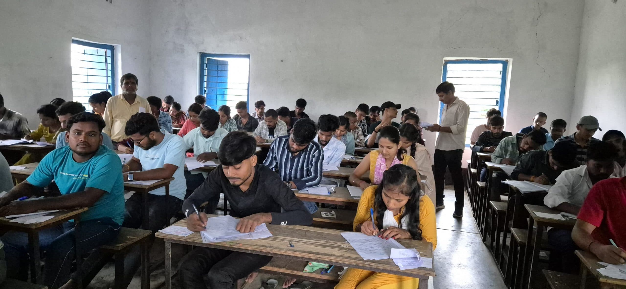 चौथे दिन भी शांतिपूर्ण रही स्नातक पार्ट थ्री की परीक्षा