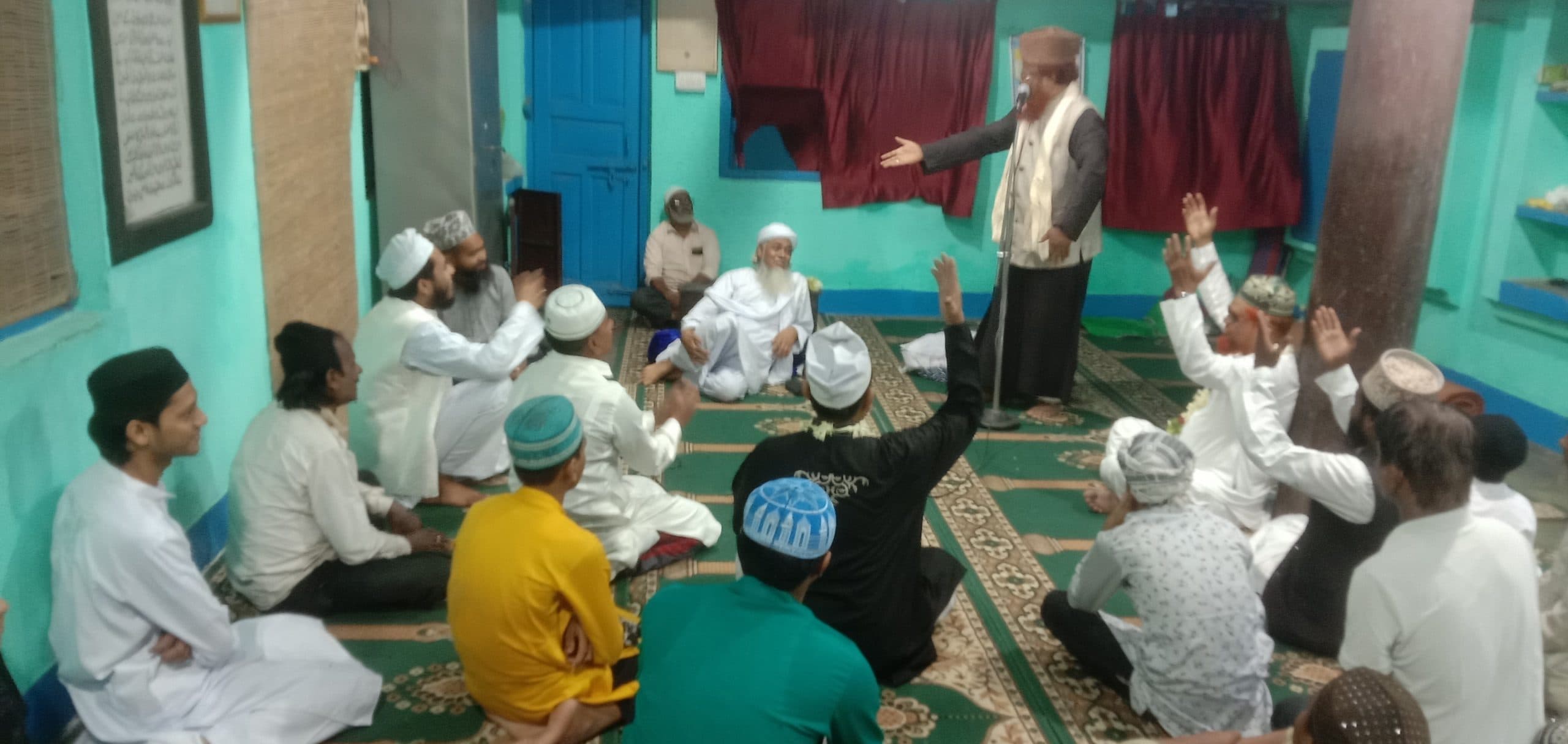 Jamshedpur News : जो नबी की नहीं सुनता, जमाना उसकी नहीं सुनता : मौलाना अब्दुल अफीज नूरी