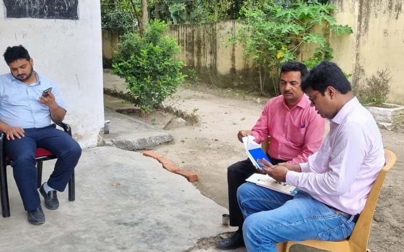 कस्तूरबा स्कूल की व्यवस्था की तीन सदस्यीय टीम ने की जांच