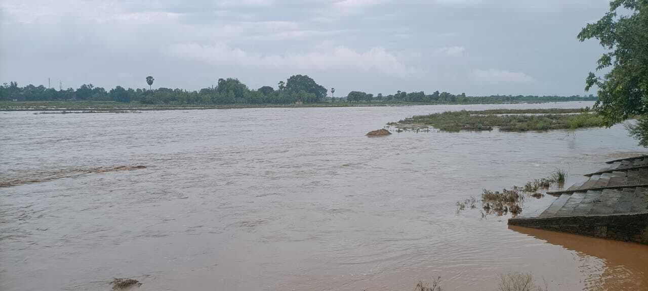 पुल निर्माण की घोषणा से ग्रामीणों के चेहरे खिले