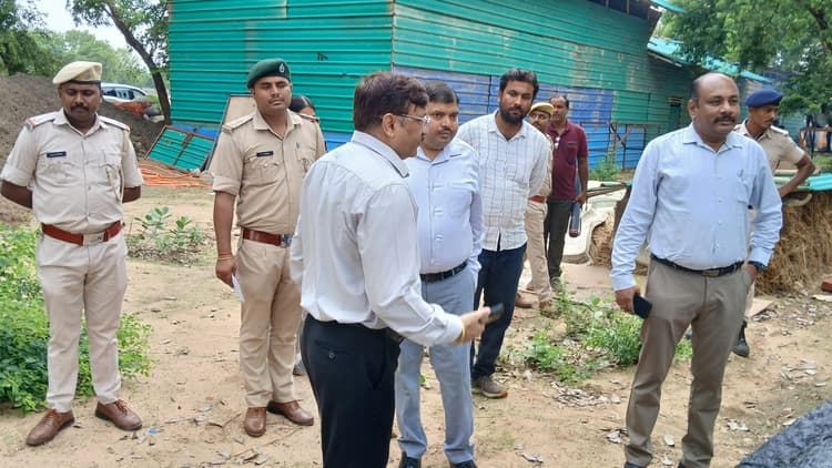 सिलौंजा में बन रहे सेवन वंडर ऑफ द वर्ल्ड का प्रधान मुख्य वन संरक्षक ने लिया जायजा