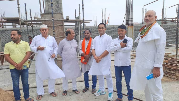 हम प्रतिनिधिमंडल ने रेलवे के काम को देखा