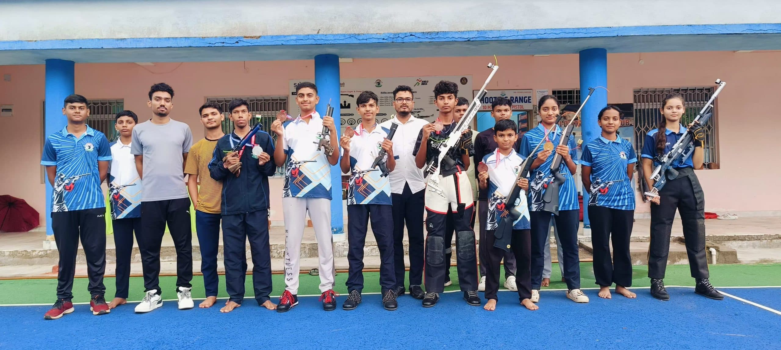 ओपन शूटिंग चैंपियनशिप में खूंटी के खिलाड़ियों ने जीते आठ मेडल
