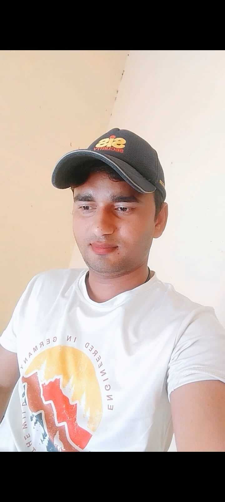 सलखुआ में लोजपा आर के प्रखंड अध्यक्ष के पुत्र की पीट-पीटकर हत्या, पत्नी गंभीर रूप से घायल