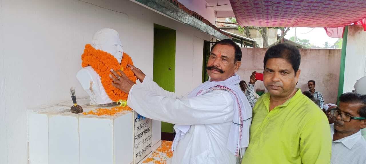 झारखंड आंदोलनकारी जयदेव माजी का मनाया 12वां शहादत दिवस