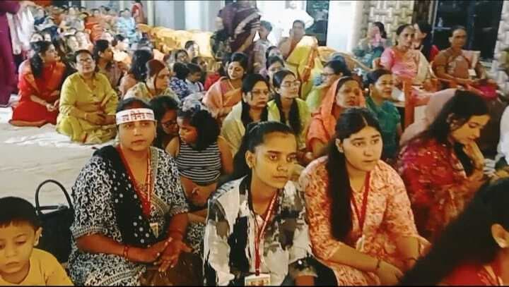 Motihari: भागवान गणेश के भक्तों का जत्था काठमांडू होते पहुंचा मोतिहारी