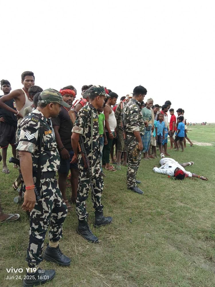 Bhagalpur News: मिर्जापुर दियारा में कनपट्टी में दो गोली मार कर युवक की हत्या