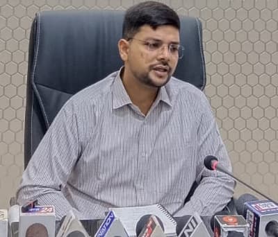 करीब 22 साल बाद मतदाता सूची का विशेष गहन पुनरीक्षण शुरू