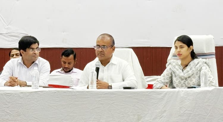 प्रशिक्षण में कर्मियों को मिली तकनीकी जानकारियां