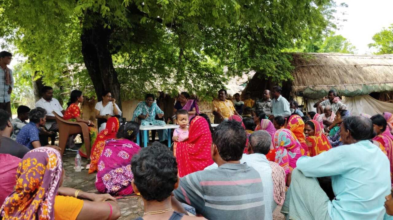 हो-हंगामे के बीच एकतला में नहीं हो सका सेविका का चयन