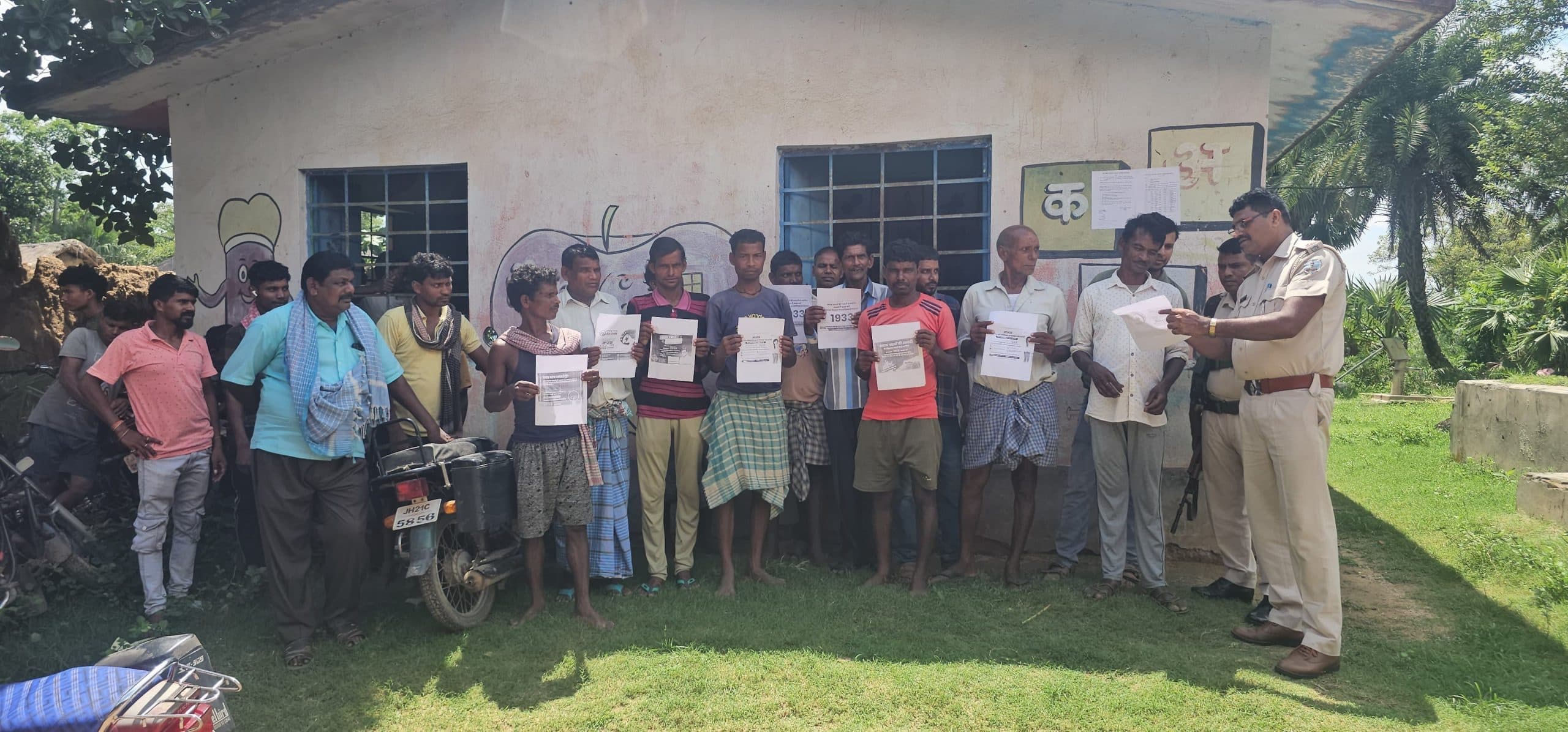 पुलिस ने प्रसादपुर में चला नशामुक्त भारत अभियान