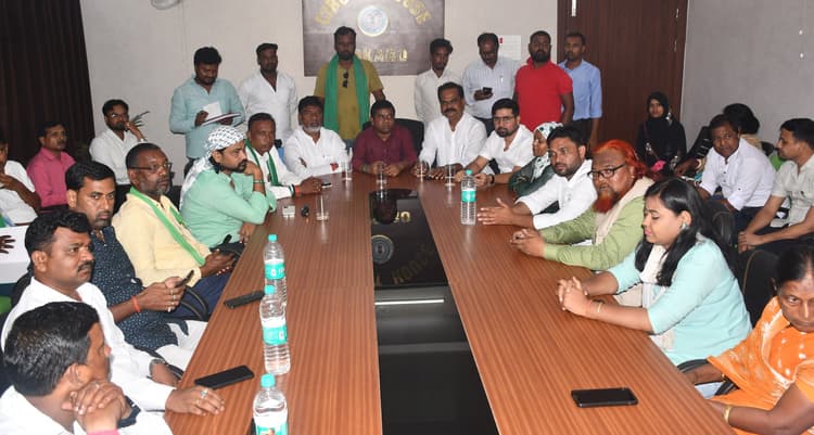 Bokaro News : सिदो-कान्हू की बलिदानी गाथा नयी पीढ़ी को बताना जरूरी : रतनलाल