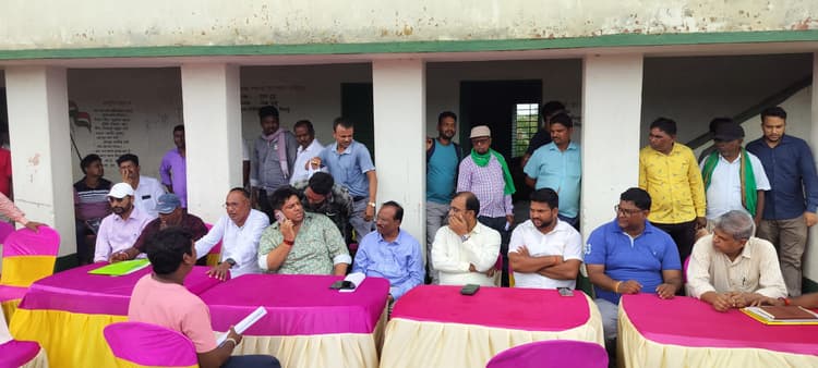 विस्थापितों की समस्या का जल्द होगा निराकरण : अमर