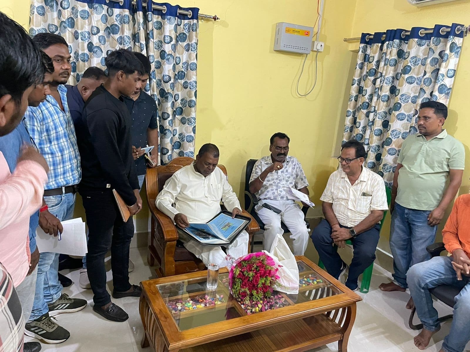 Bokaro News : गिरिडीह सांसद ने लगाया जनता दरबार