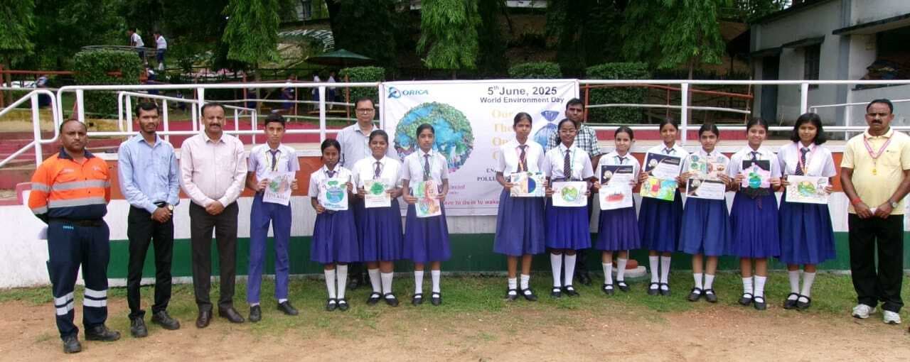 Bokaro News : पिट्स मॉडर्न स्कूल में पेंटिंग प्रतियोगिता