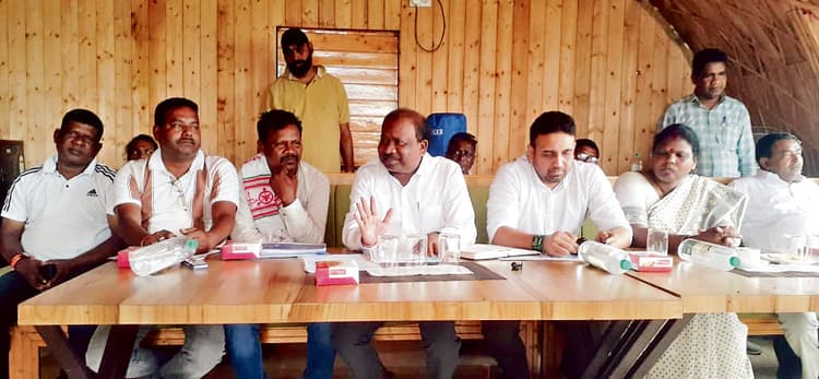 East Singhbhum News : केंद्र की गलत निर्णय से दो लाख इंटर छात्रों का भविष्य दांव पर, बच्चों के भविष्य से खेल नहीं : रामदास