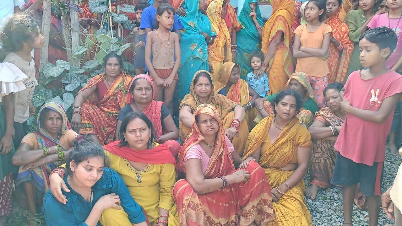 Madhubani : मोहन का शव पहुंचते ही परिवारजनों को रो-रोकर हुआ बुरा हाल