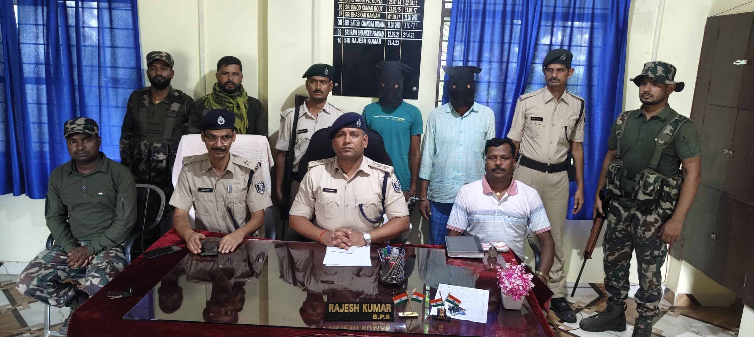 नक्सली नेता प्रवेश दा व अरविंद यादव का सहयोगी रहे दो नक्सली गिरफ्तार