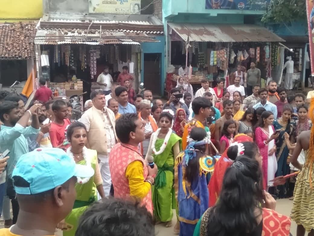 पालोजोरी : धूमधाम से निकली भगवान जगन्नाथ की रथ यात्रा