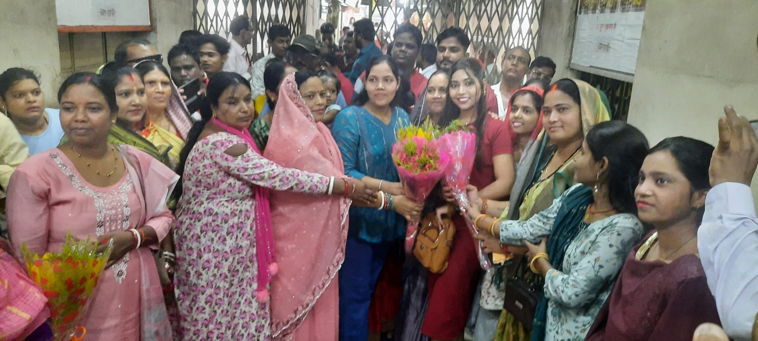 Bokaro News : छत्तीसगढ़ी फिल्म के कलाकारों का हुआ स्वागत