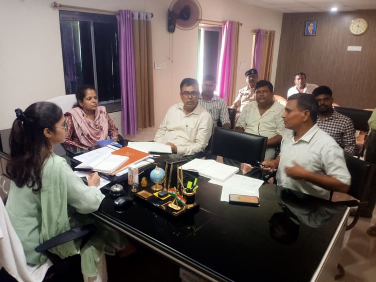 बाढ़ आपदा के समय सभी विभाग समन्वय स्थापित कर करेंगे काम, बीडीओ