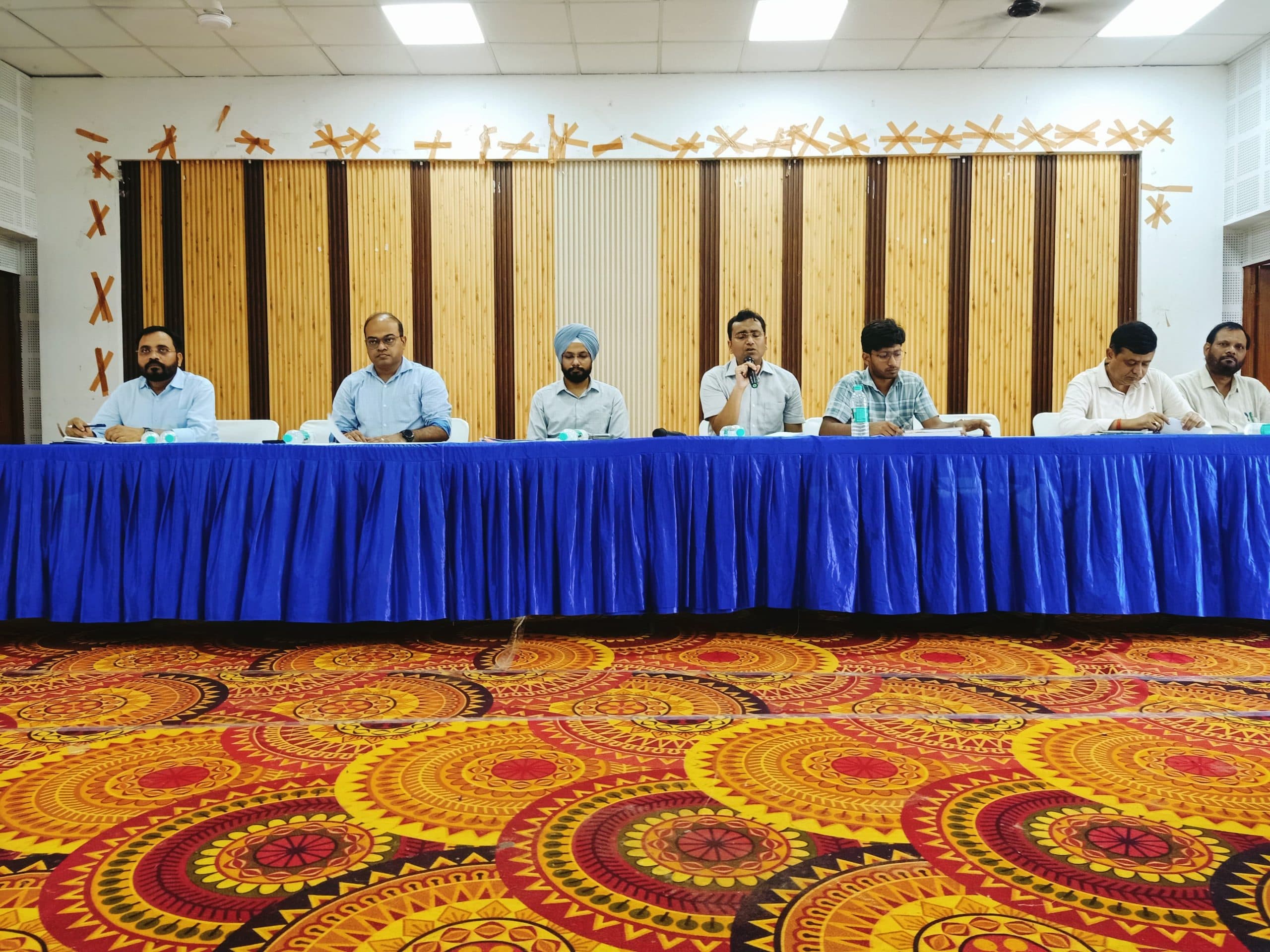 विशेष गहन पुनरीक्षण को लेकर मिला प्रशिक्षण