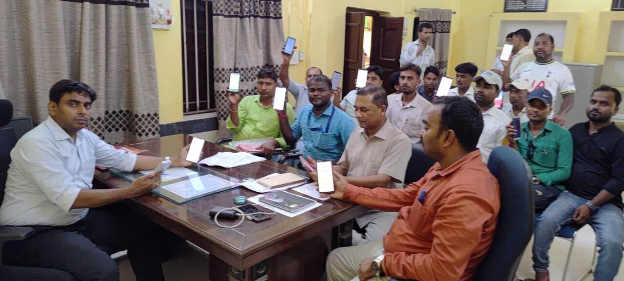 स्वच्छता पर्यवेक्षक रजिस्टरों का रखें संधारण- बीडीओ