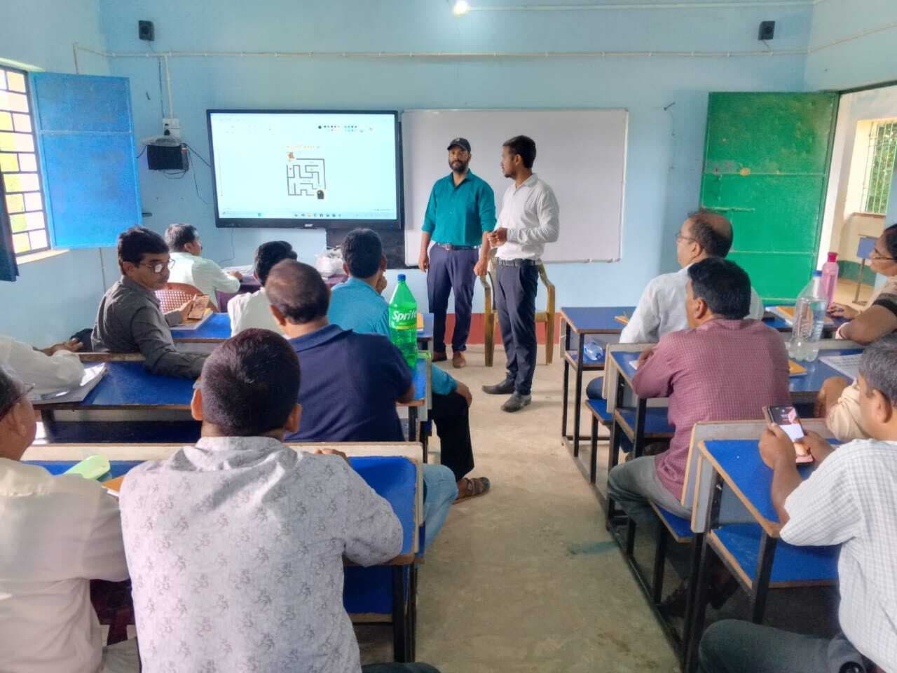 Deoghar news : शिक्षकों को डिजिटल मीडिया शिक्षा व एवीएन कंटेंट से जुड़ने का मिल रहा अवसर