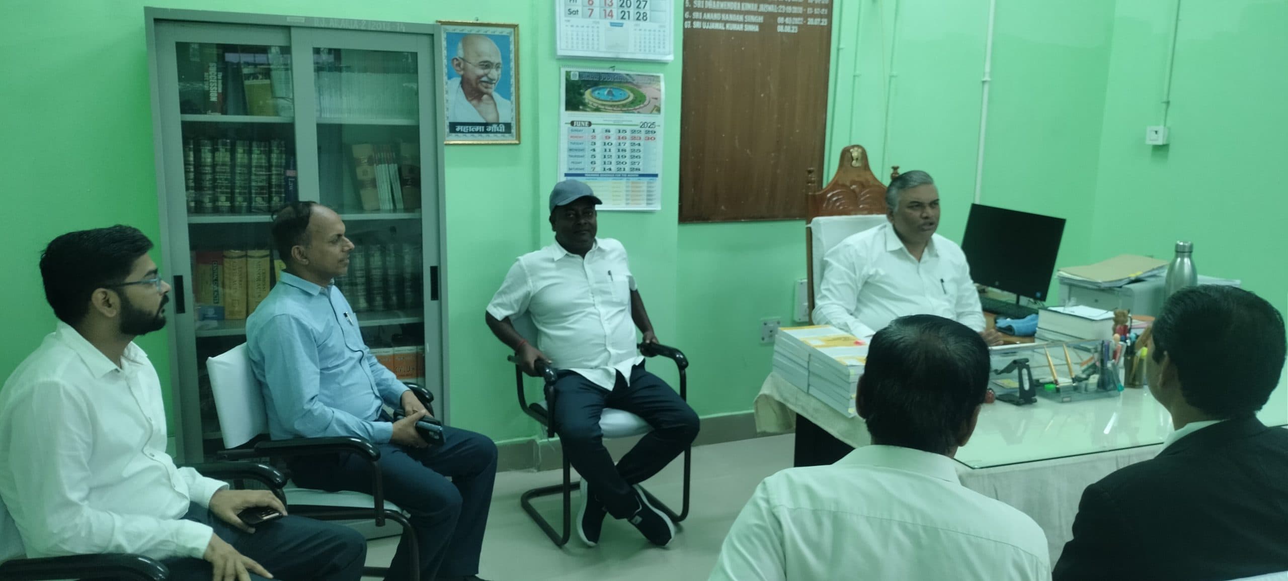 वादों को मध्यस्थता के माध्यम से सुलह कराएं: फैमिली जज