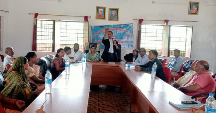 Giridih News :लोगों को दी गयी कानून की जानकारी