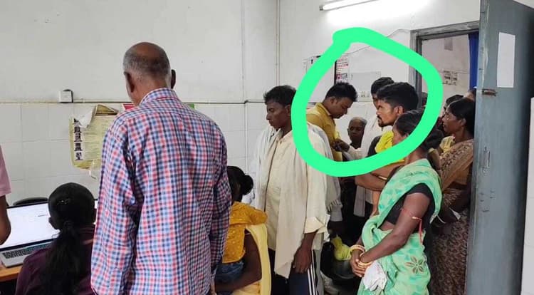 अस्पताल में सुरक्षा गार्डों की मनमानी व अभद्र व्यवहार से मरीज व चिकित्सक परेशान