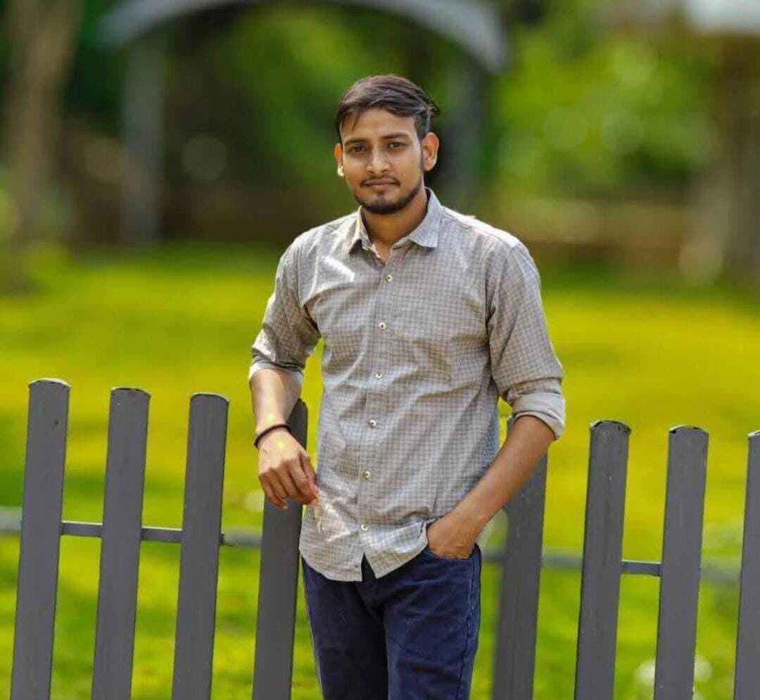 ट्रैक्टर की चपेट में आने से ड्यूटी पर जा रहे शिक्षक की मौत, एक घायल