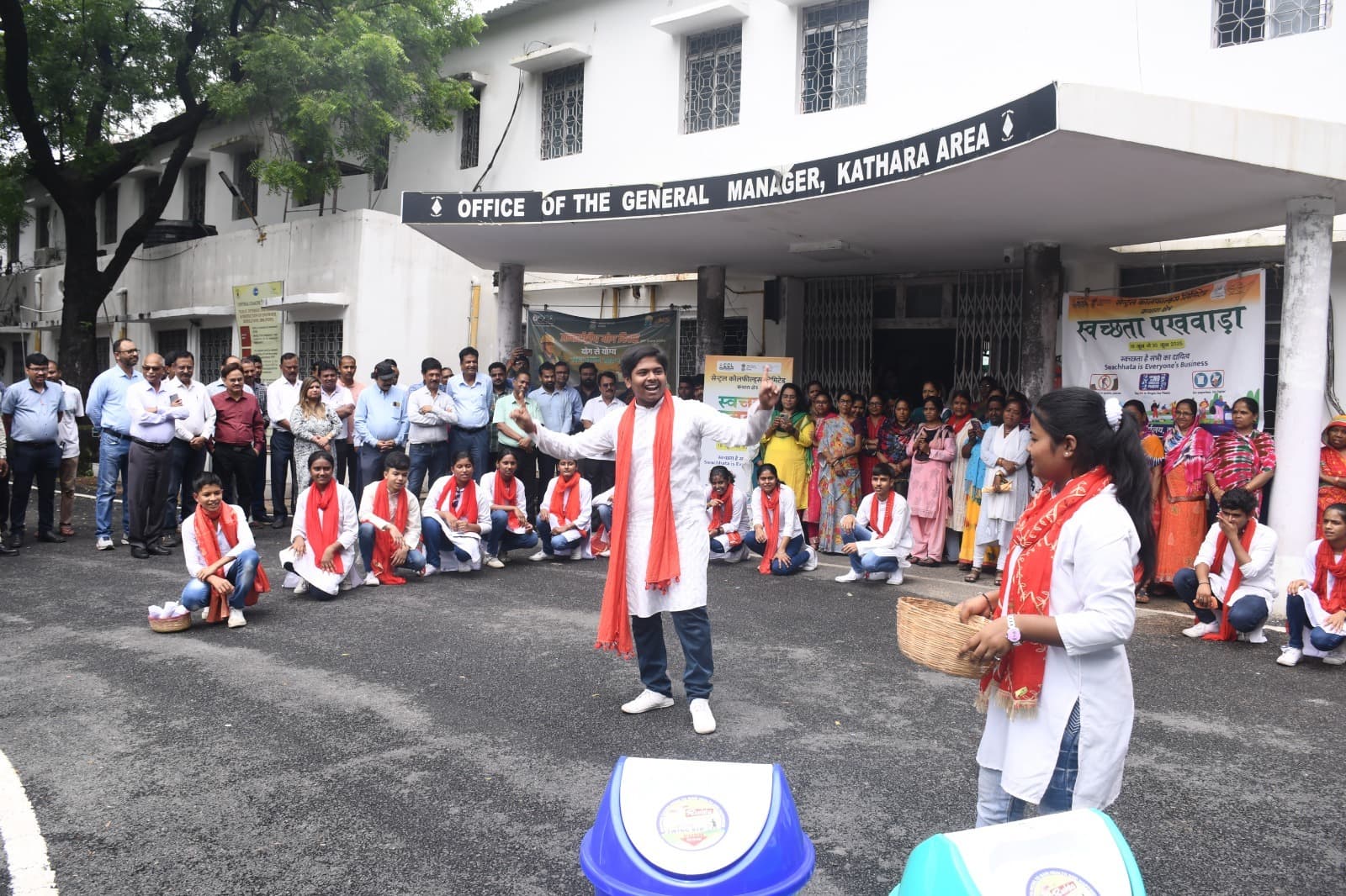 Bokaro News : छात्र-छात्राओं ने बताया स्वच्छता का महत्व