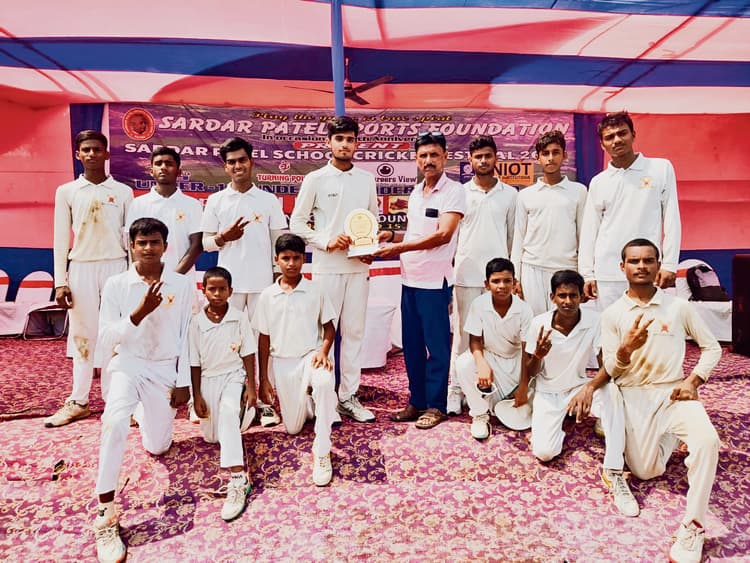 वैष्णवी इलेवन और गोल एकेडमी टर्निंग प्वायंट कप के फाइनल में