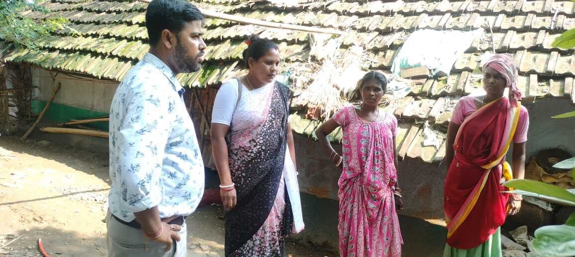 पाकुड़िया में चलाया गया इंटीग्रेटेड एक्टिव केस सर्च अभियान