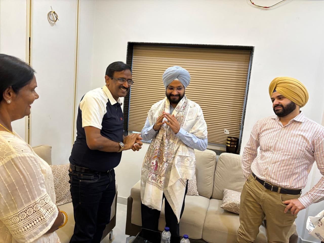 रक्तदान समाज के लिए बेहद आवश्यक : डीएम