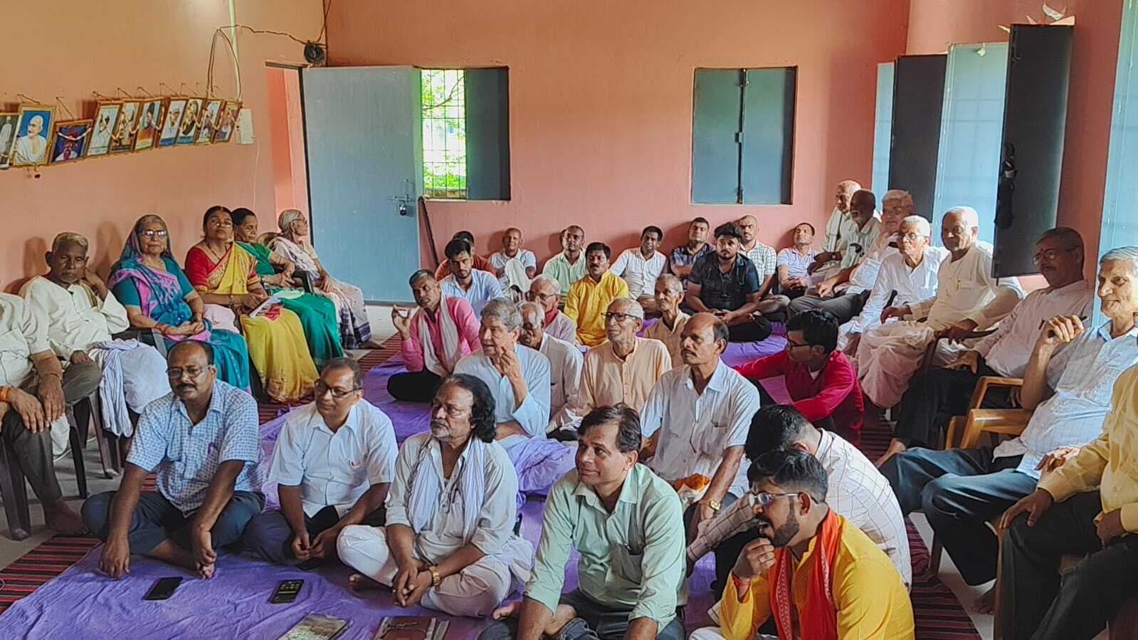 आन बान शान हैं हमारे बुजुर्ग, हम इनके कद्रदान बनें