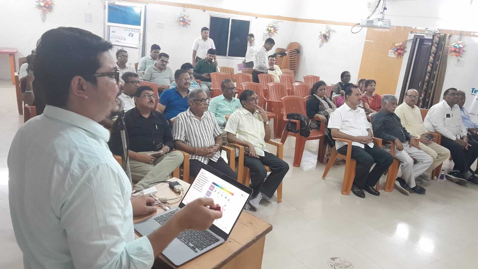 हार्ट अटैक में समय पर इलाज से बच सकती है रोगियों की जान : डॉ सुमित शंकर