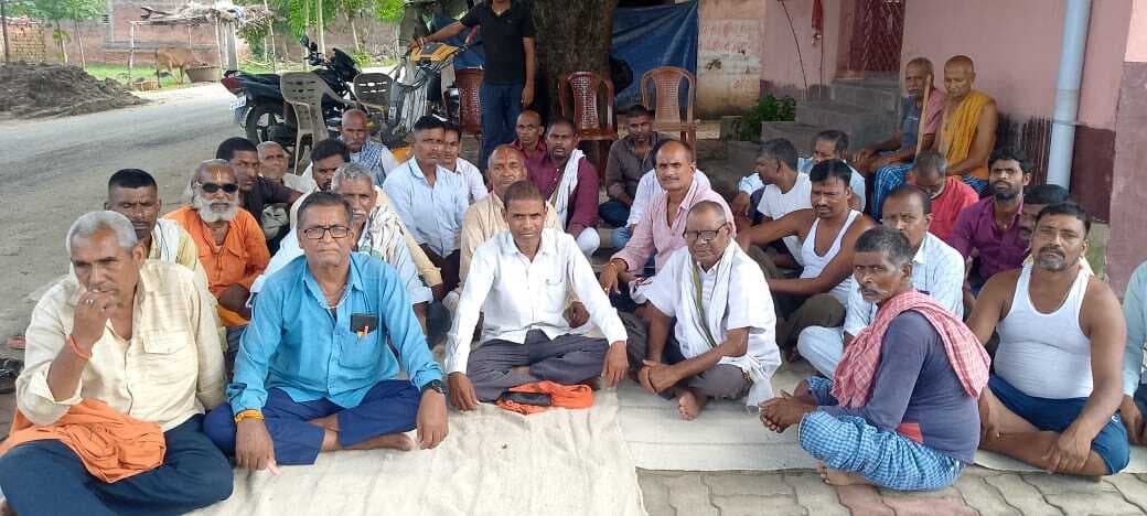 Aurangabad News : हडियाही बटाने दायां नहर संघर्ष समिति ने लिया वोट बहिष्कार का निर्णय